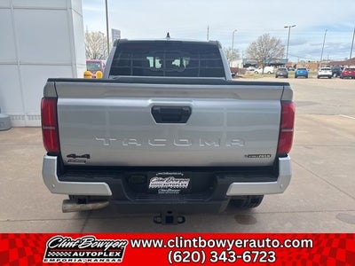 2025 Toyota Tacoma i-FORCE MAX TRD Off-Road i-FORCE MAX