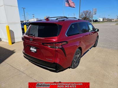 2026 Toyota Sienna Platinum