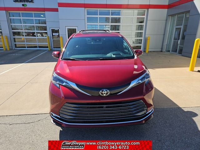2026 Toyota Sienna Platinum