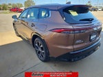 2026 Toyota Toyota Crown Signia XLE