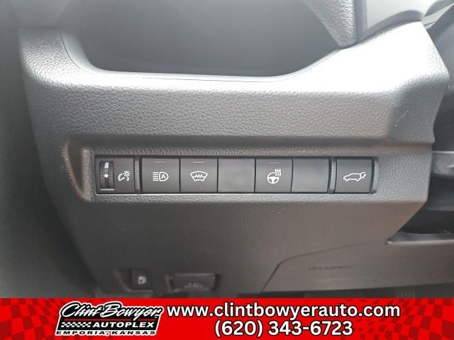 2025 Toyota RAV4 Plug-in Hybrid SE