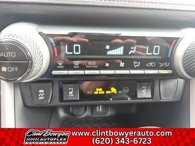 2025 Toyota RAV4 Plug-in Hybrid SE