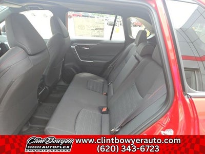 2025 Toyota RAV4 Plug-in Hybrid SE