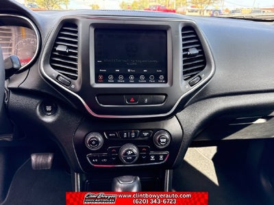 2022 Jeep Cherokee Latitude Lux