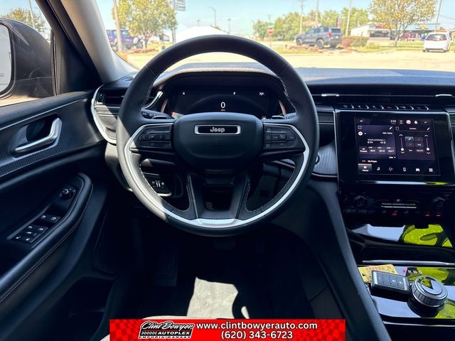 2023 Jeep Grand Cherokee Laredo