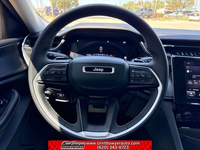 2023 Jeep Grand Cherokee Laredo