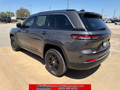 2023 Jeep Grand Cherokee Laredo