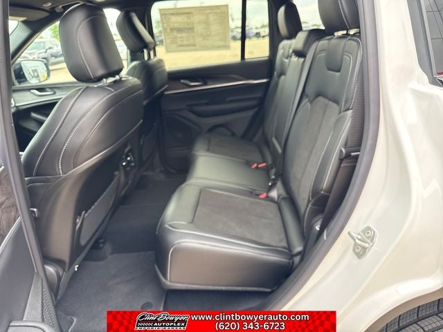 2026 Jeep Grand Cherokee Altitude