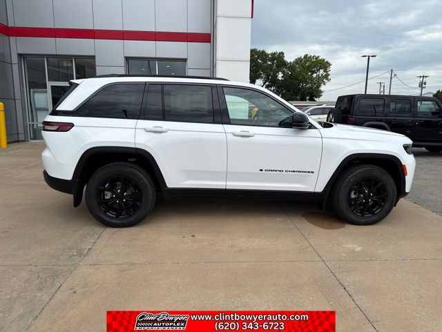 2026 Jeep Grand Cherokee Altitude