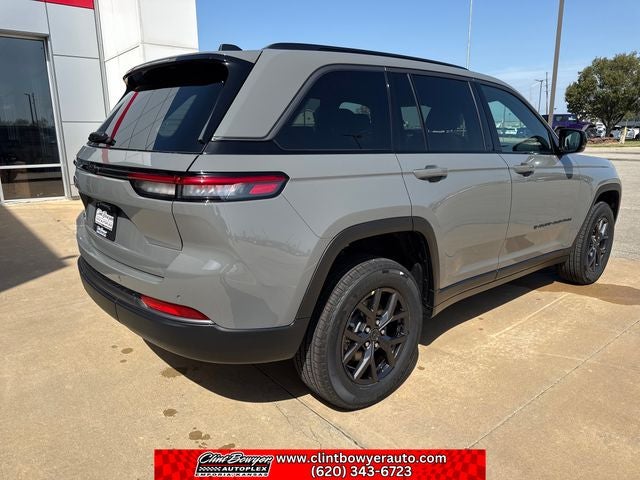 2027 Jeep Grand Cherokee Altitude