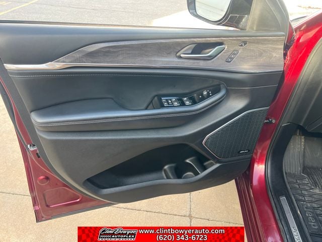 2023 Jeep Grand Cherokee Overland