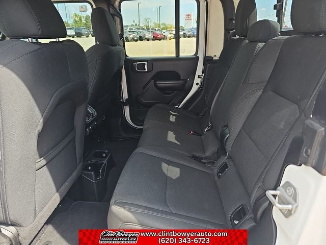 2021 Jeep Gladiator Sport