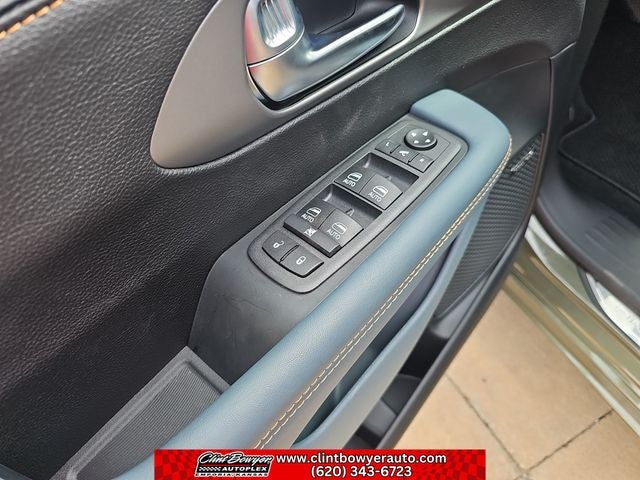 2027 Chrysler Pacifica Pinnacle