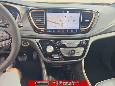 2027 Chrysler Pacifica Pinnacle
