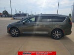 2027 Chrysler Pacifica Pinnacle