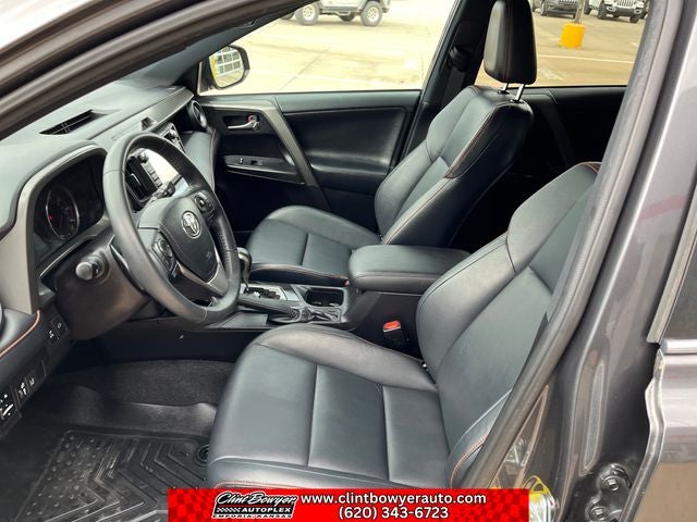 2017 Toyota RAV4 SE