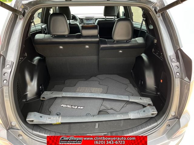 2017 Toyota RAV4 SE