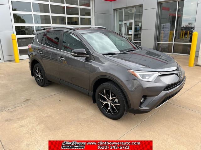 2017 Toyota RAV4 SE