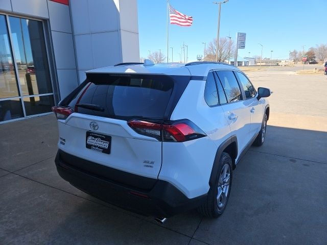 2025 Toyota RAV4 XLE