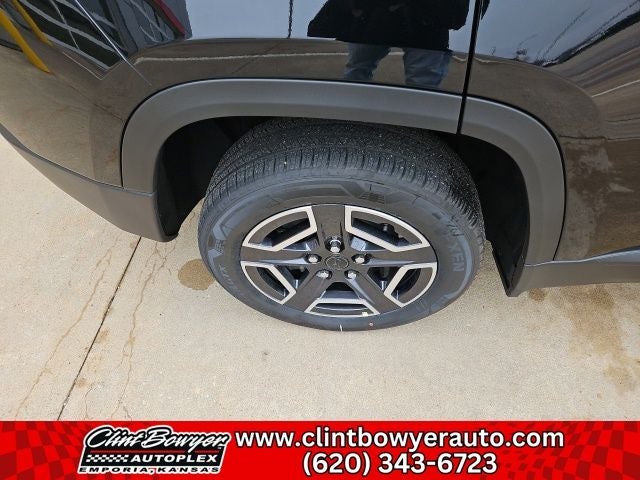 2026 Jeep Cherokee Laredo