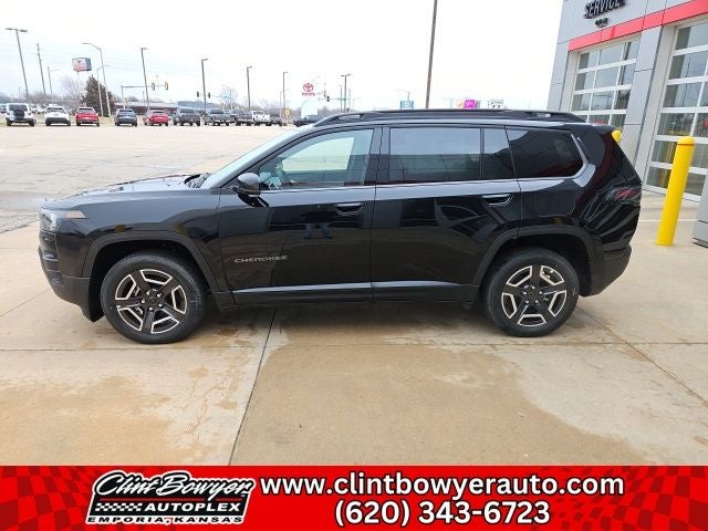 2026 Jeep Cherokee Laredo