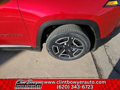 2026 Jeep Cherokee Laredo