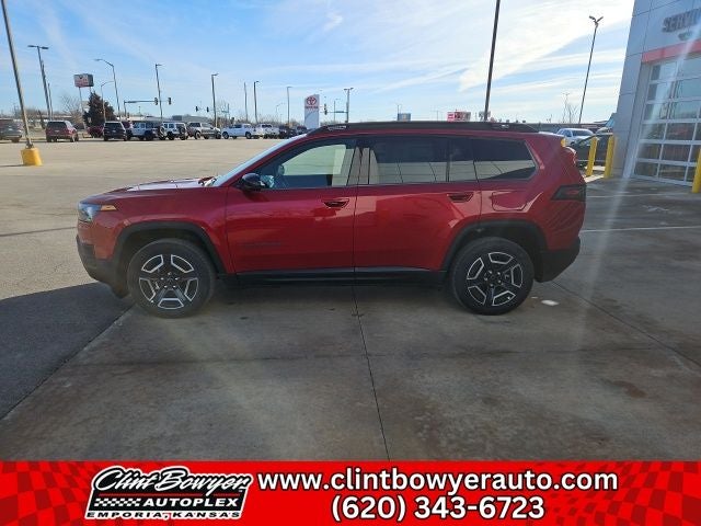 2026 Jeep Cherokee Laredo