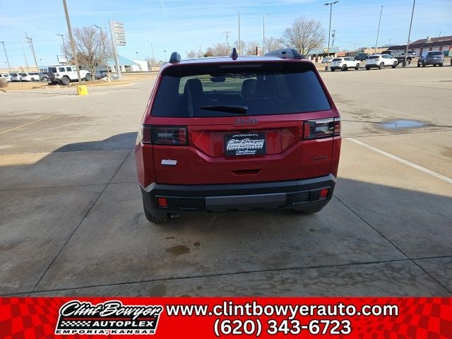 2026 Jeep Cherokee Laredo