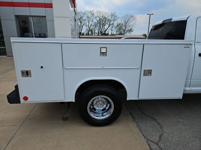 2024 RAM 3500 SLT