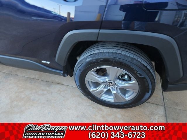 2025 Toyota RAV4 Hybrid XLE