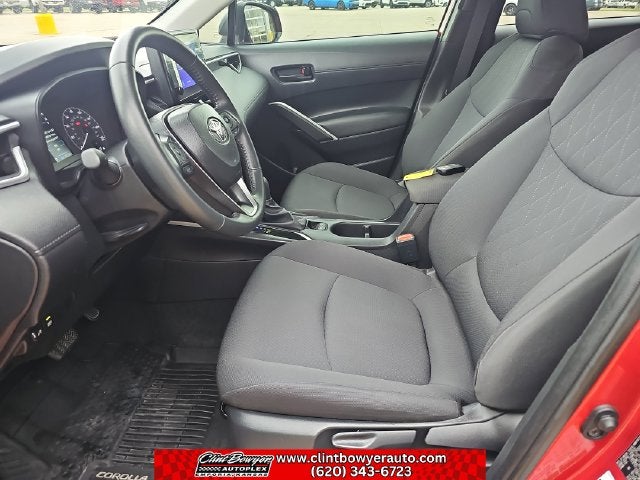 2025 Toyota Corolla Cross LE