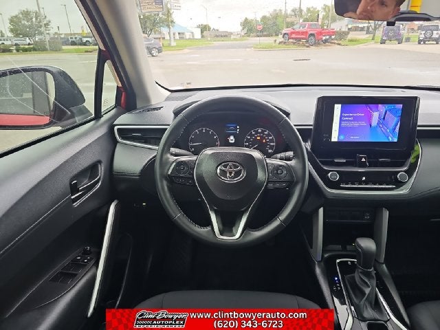 2025 Toyota Corolla Cross LE