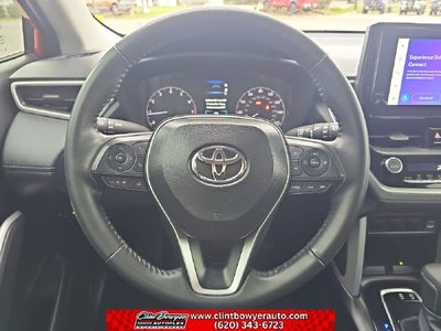 2025 Toyota Corolla Cross LE