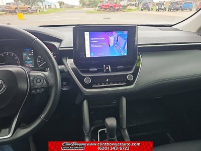 2025 Toyota Corolla Cross LE