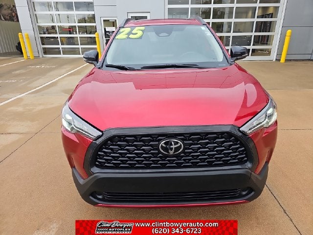2025 Toyota Corolla Cross LE