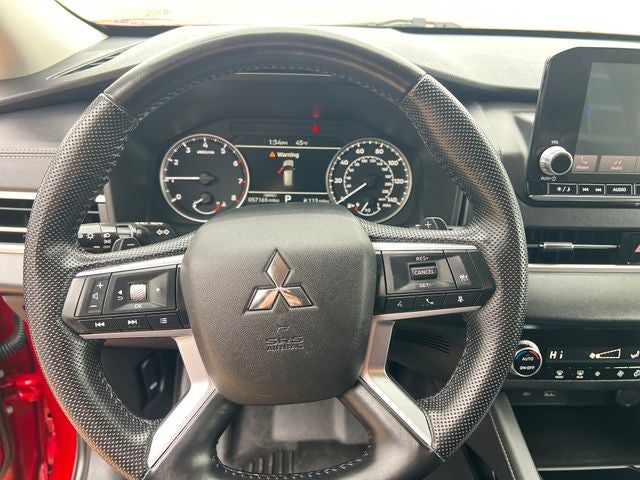 2023 Mitsubishi Outlander SE Special Edition