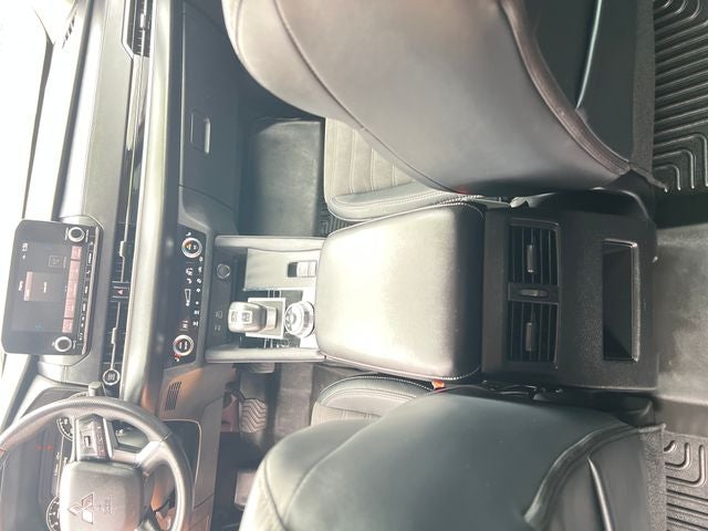 2023 Mitsubishi Outlander SE Special Edition