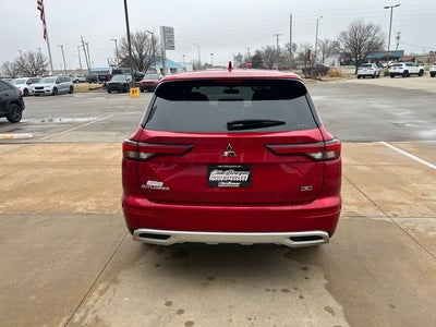 2023 Mitsubishi Outlander SE Special Edition