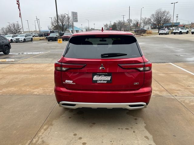 2023 Mitsubishi Outlander SE Special Edition