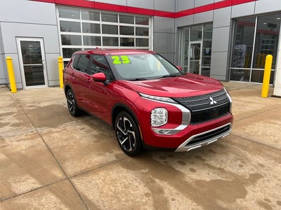 2023 Mitsubishi Outlander SE Special Edition